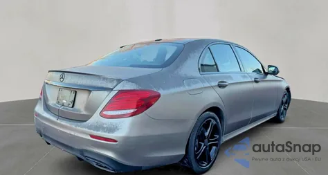 2017 Mercedes-Benz E 300 4Matic из США, поврежденный, VIN WDDZF4KB7HA141462